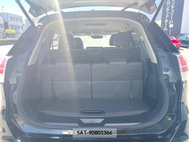 Nissan X-TRAIL 2015-12 371213-11