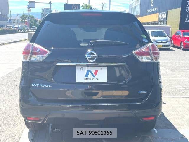 Nissan X-TRAIL 2015-12 371213-16