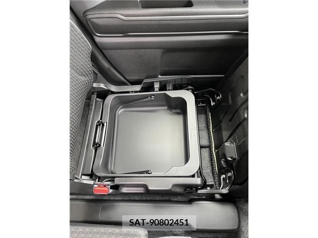 Suzuki HUSTLER 2020-01 272820-22
