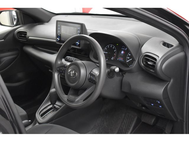 Toyota YARIS 2020-06 8038-7