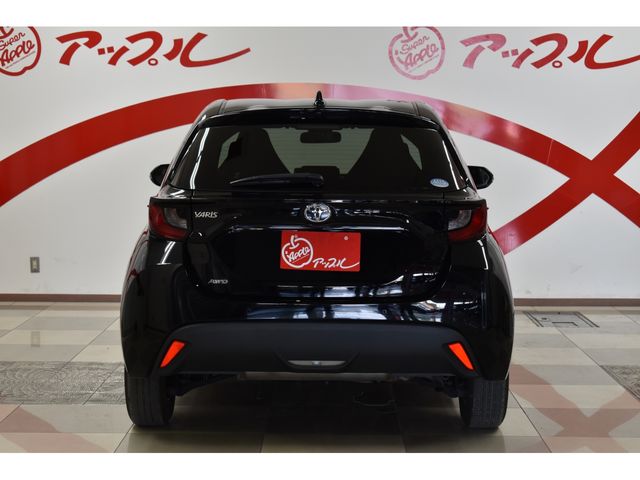 Toyota YARIS 2020-06 8038-25