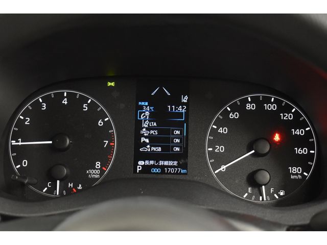 Toyota YARIS 2020-06 8038-12