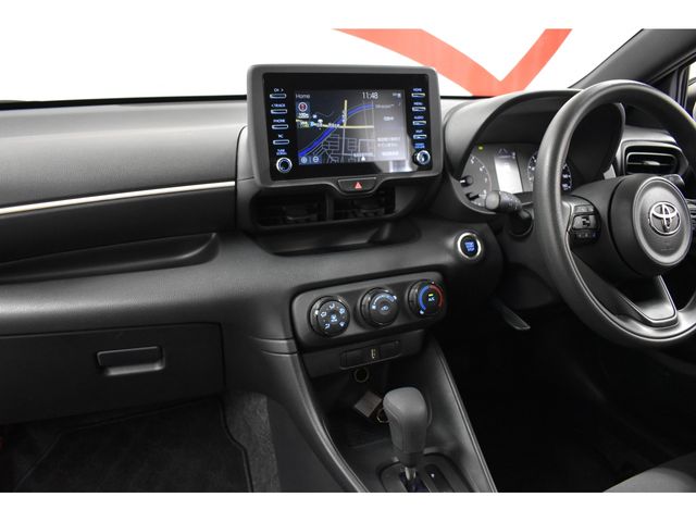 Toyota YARIS 2020-06 8038-21