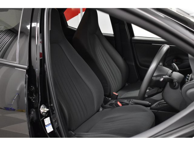 Toyota YARIS 2020-06 8038-8