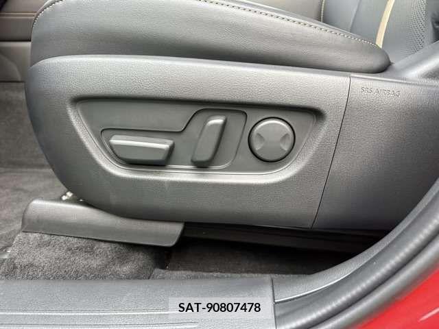 Mazda CX-60 2022-08 266185-3