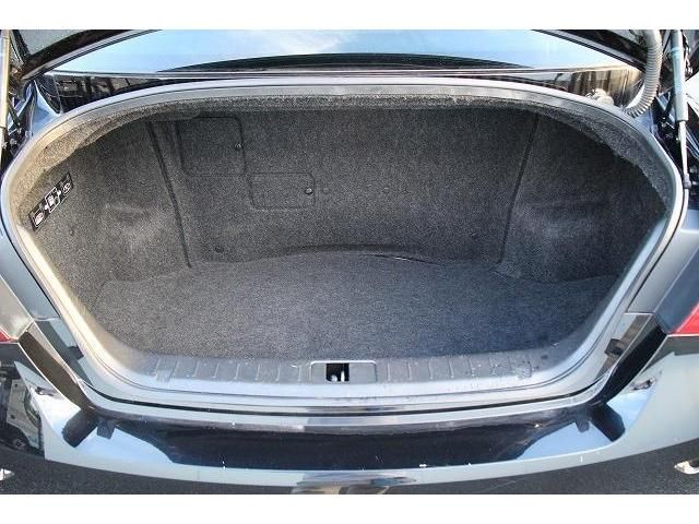 Nissan FUGA HYBRID 2015-02 11314-17