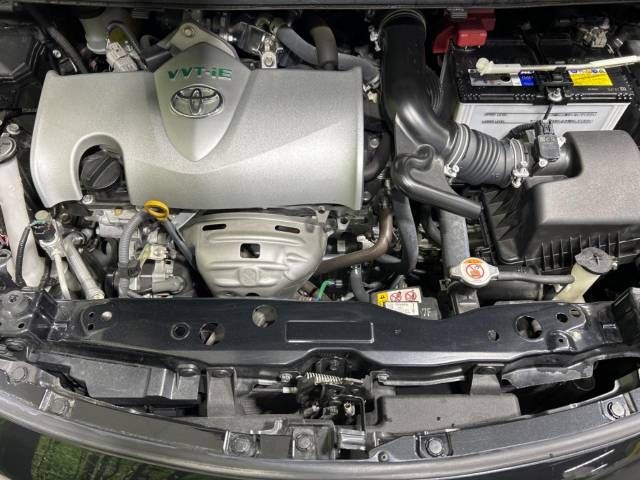 Toyota SIENTA 2018-10 193389-18