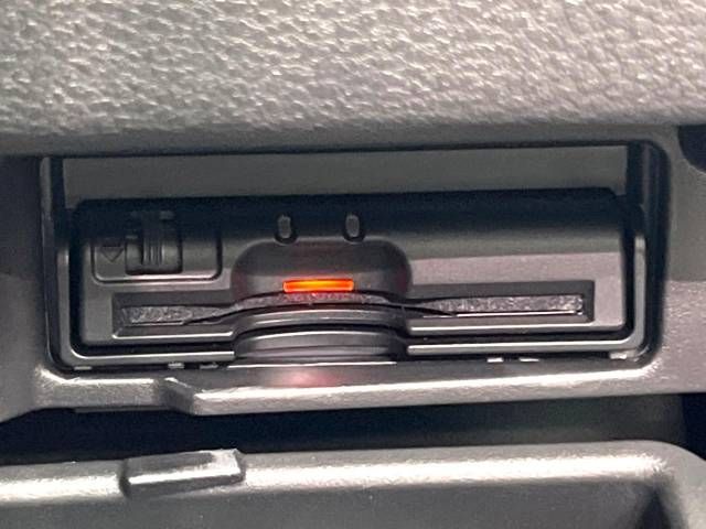 Nissan SERENA 2018-07 22143-7