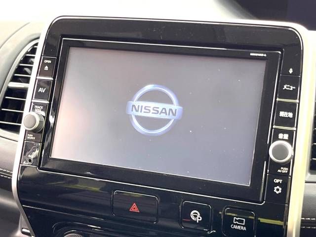Nissan SERENA 2018-07 22143-2