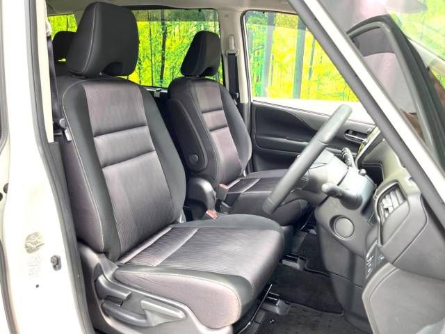Nissan SERENA 2018-07 22143-8