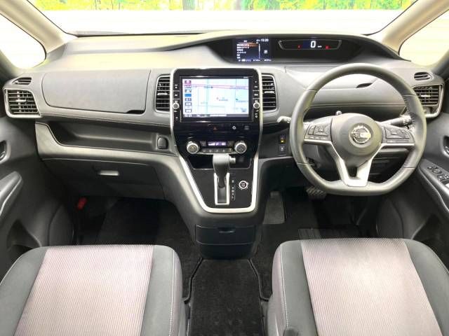Nissan SERENA 2018-07 22143-1