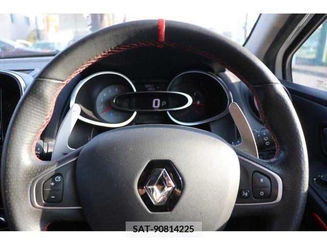 Renault LUTECIA 2017-03 223484-1