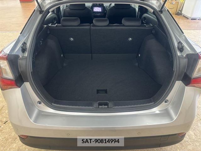 Toyota PRIUS 2021-02 375666-21