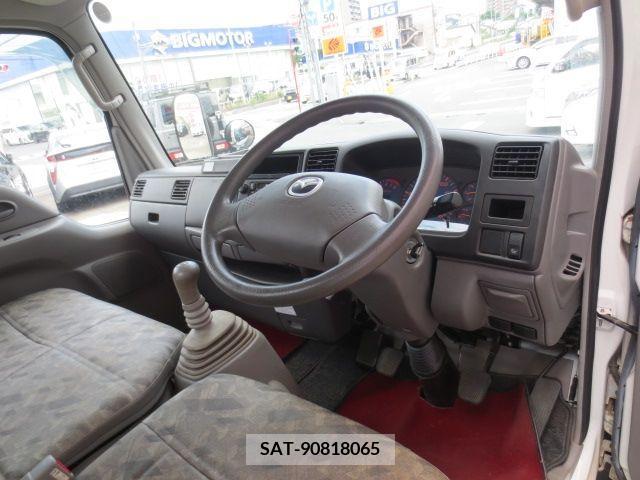 Mazda TITAN DASH 2008-10 347424-1