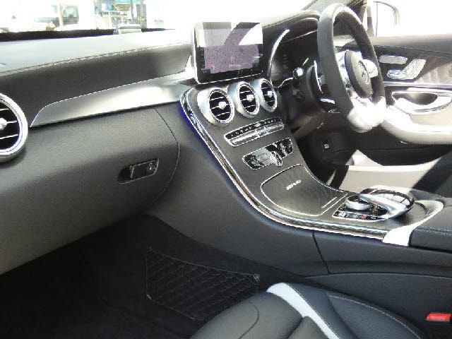 Amg C-CLASS 2019-05 10222-1