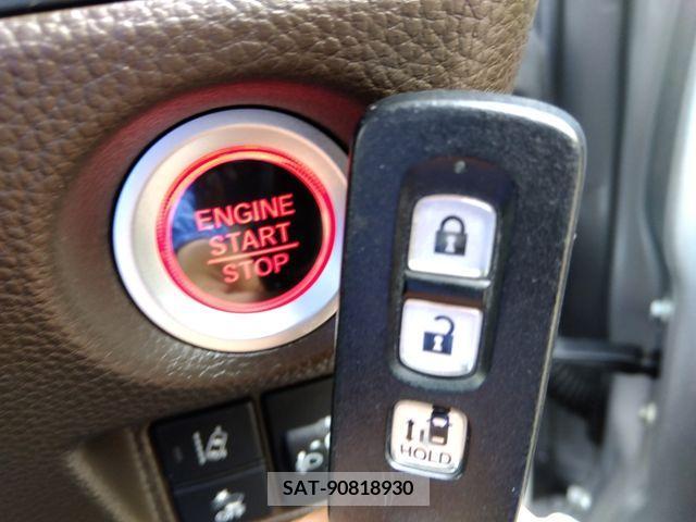 Honda N BOX 2022-09 328927-14