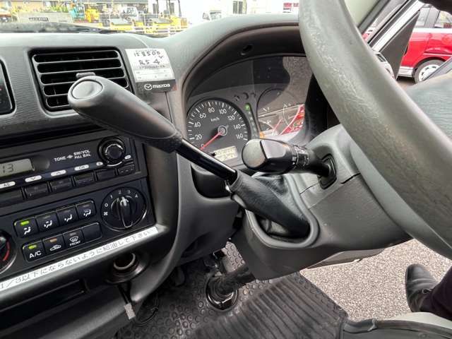 Mazda BONGO TRUCK 2017-07 13083-21