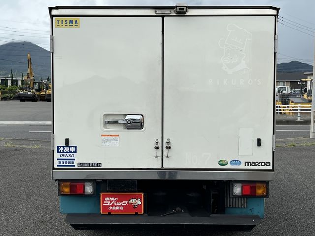 Mazda BONGO TRUCK 2017-07 13083-6