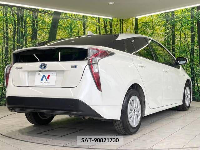 Toyota PRIUS 2016-09 281989-17