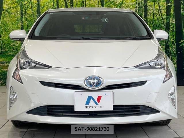 Toyota PRIUS 2016-09 281989-14