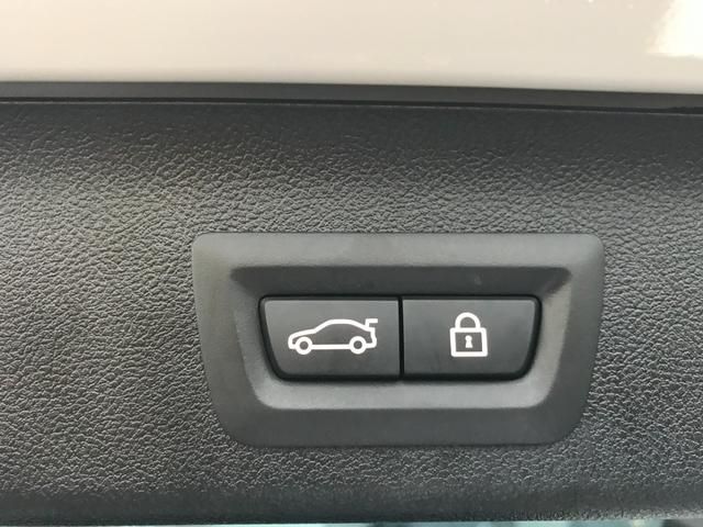 Bmw 5 SERIES 2018-03 8453-19