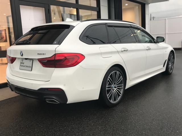 Bmw 5 SERIES 2018-03 8453-2