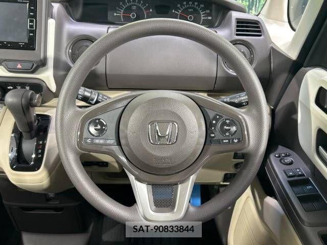 Honda N BOX 2018-01 338241-11