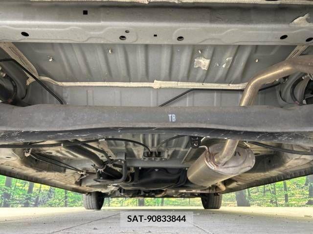 Honda N BOX 2018-01 338241-19
