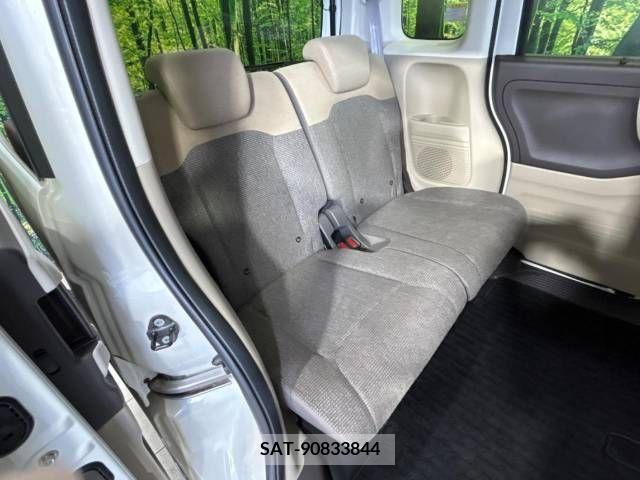Honda N BOX 2018-01 338241-9