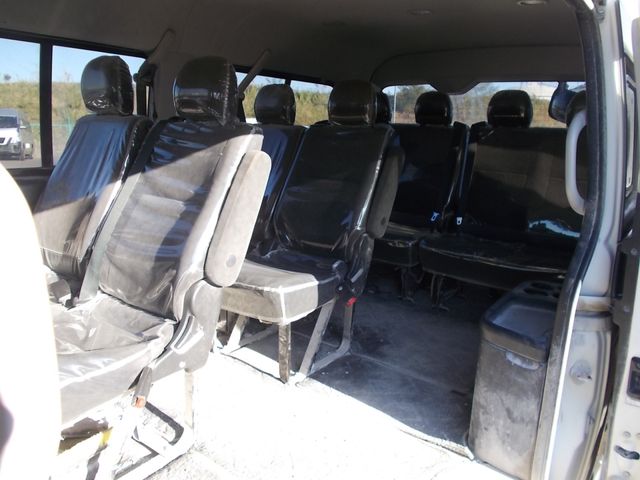 Toyota HIACE WAGON 2012-07 17802-17