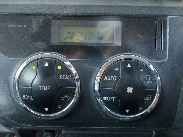 Toyota HIACE WAGON 2012-07 17802-9