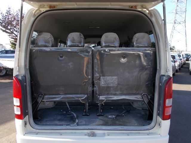 Toyota HIACE WAGON 2012-07 17802-18