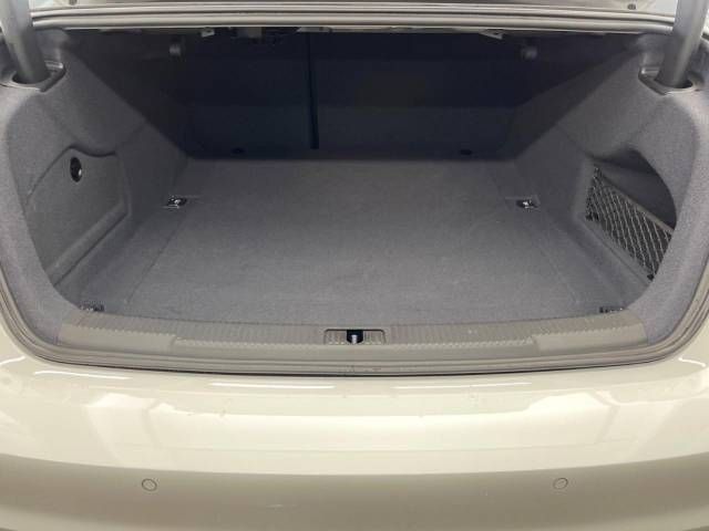 Audi A6 2015-06 193571-11