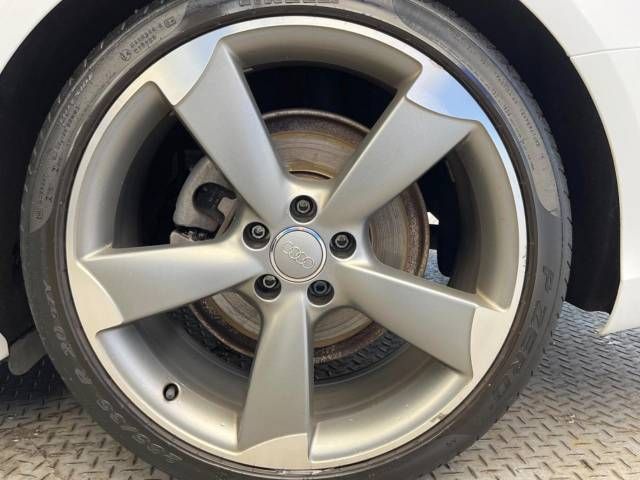Audi A6 2015-06 193571-12
