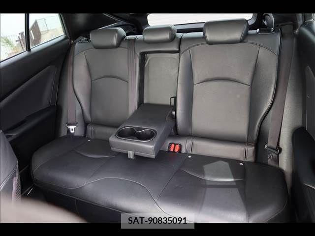 Toyota PRIUS 2016-09 386009-19