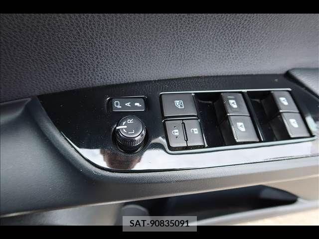 Toyota PRIUS 2016-09 386009-25
