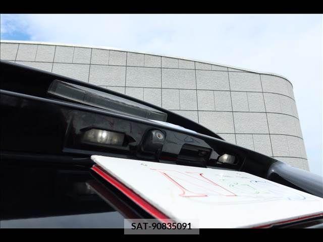 Toyota PRIUS 2016-09 386009-22