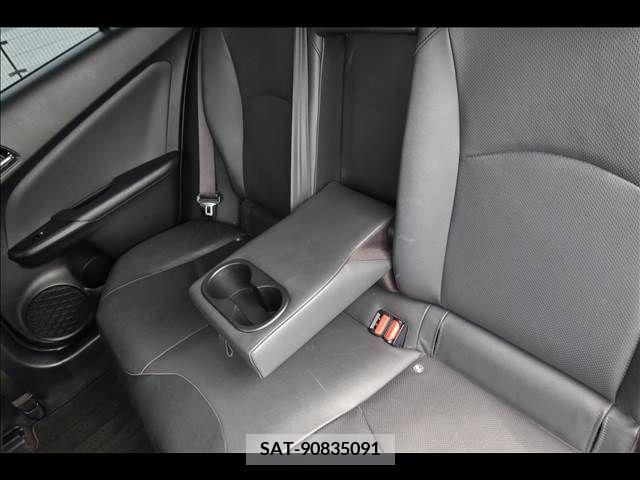 Toyota PRIUS 2016-09 386009-20
