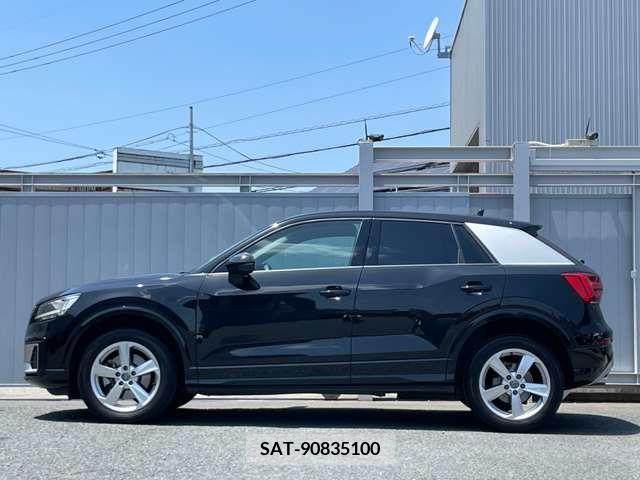 Audi Q2 2019-01 318035-8