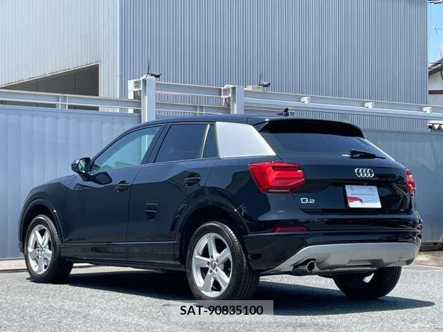 Audi Q2 2019-01 318035-7