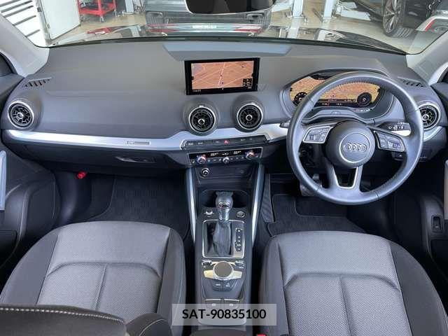 Audi Q2 2019-01 318035-17
