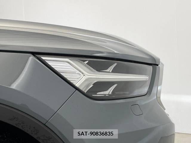 Volvo XC40 2019-12 249491-12