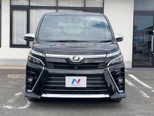 Toyota VOXY 2018-10 189138-16