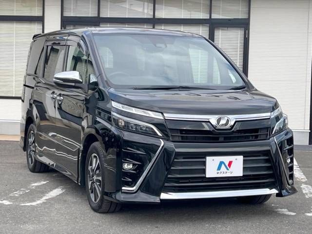 Toyota VOXY 2018-10 189138-18