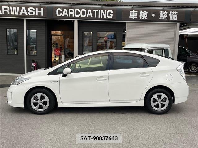 Toyota PRIUS 2012-06 385093-7