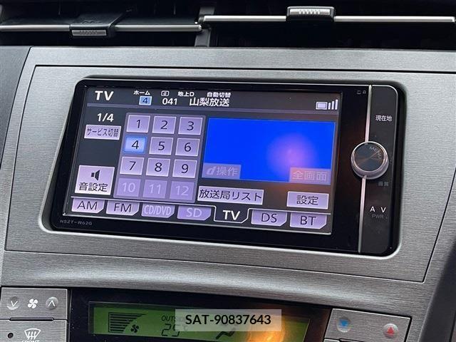 Toyota PRIUS 2012-06 385093-15