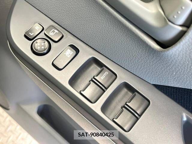 Suzuki WAGON R 2011-06 311629-3