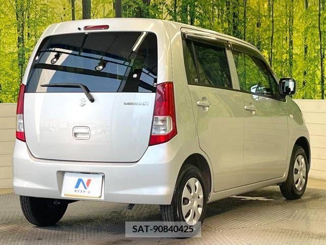 Suzuki WAGON R 2011-06 311629-17