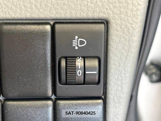 Suzuki WAGON R 2011-06 311629-5