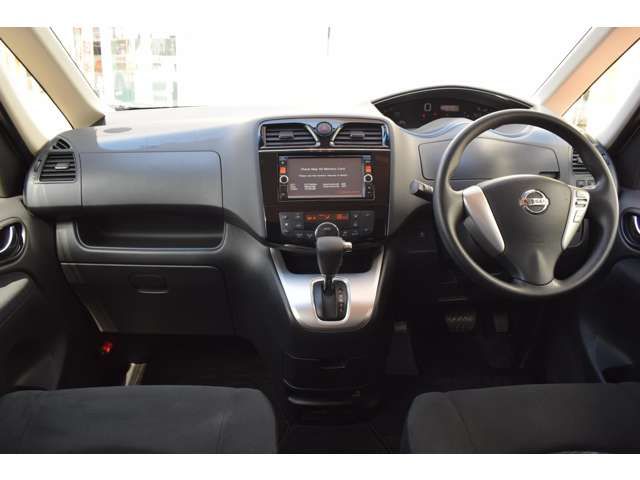 Nissan SERENA 2014-12 17856-1